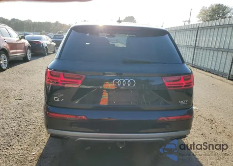 2017 Audi Q7 Premium z USA, uszkodzony, nr VIN WA1AAAF74HD009620